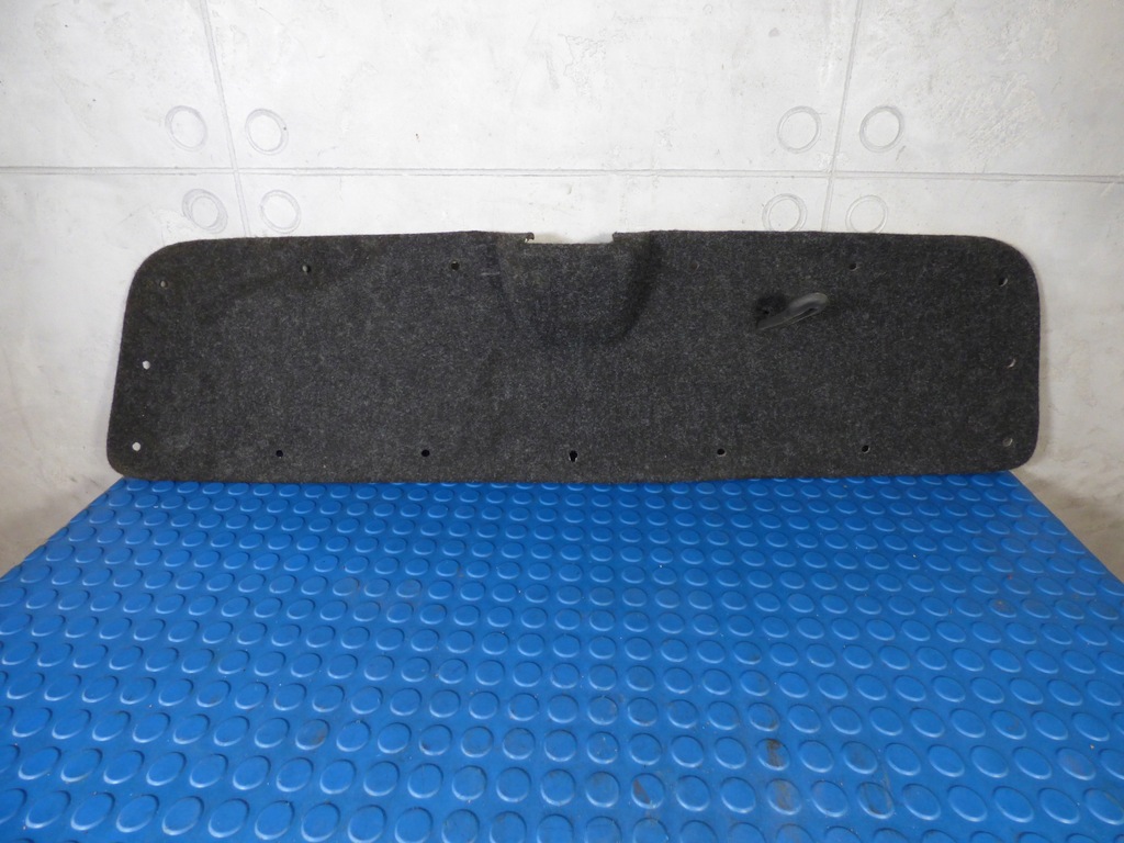 фото №1, Оббивка обшивка кришки багажника задня skoda rapid