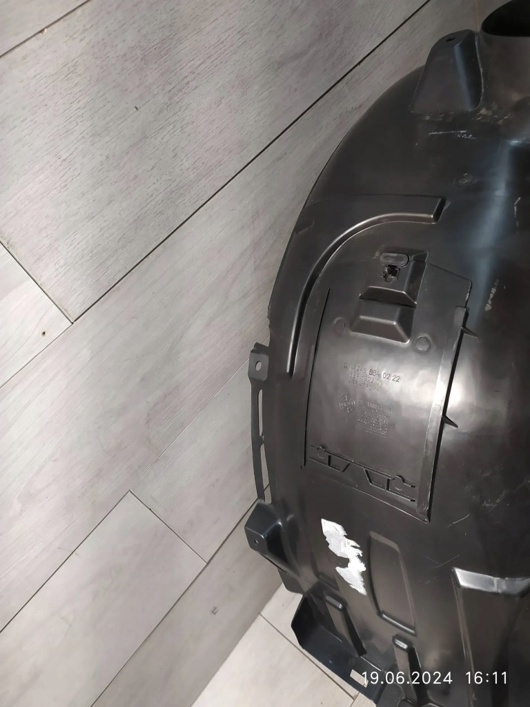 фото №10, 8921. mercedes w176 w246 підкрилок лівий перед a2466900200