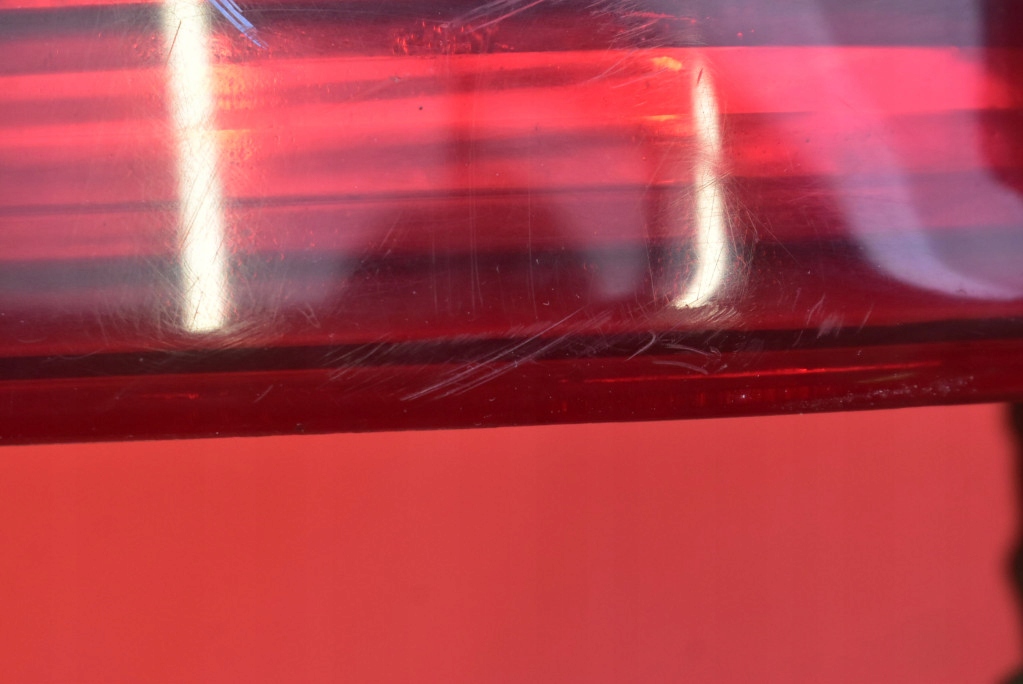 фото №14, Лампа левая задняя задняя 9681074080 citroen c5 ii x7 iii kombi 08-17