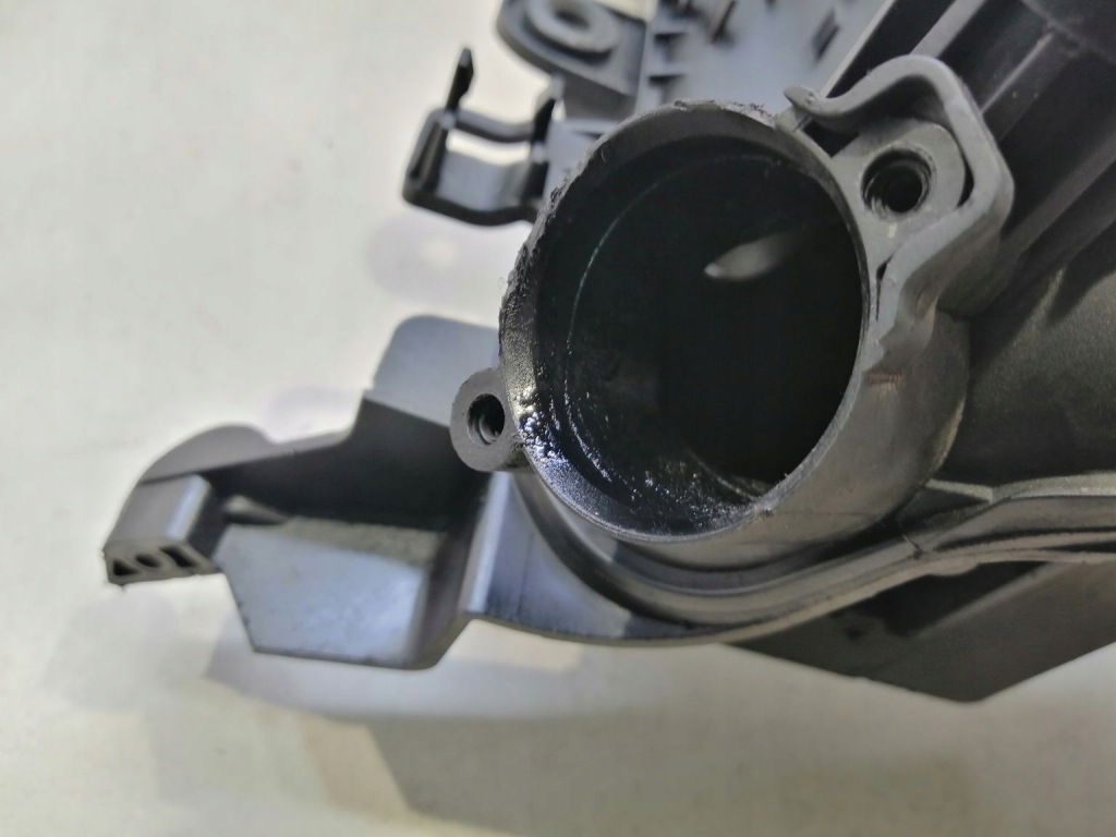 фото №8, Крышка клапанов крышка peugeot 307 1.4 hdi 8hz