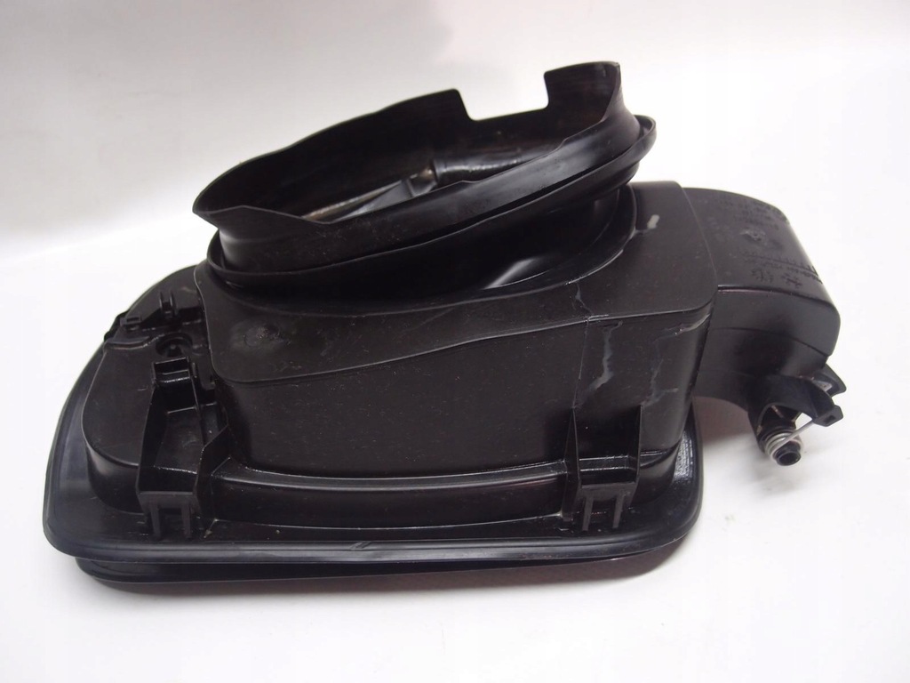 фото №10, Кришка заливної пального bmw x1 f48 7359171