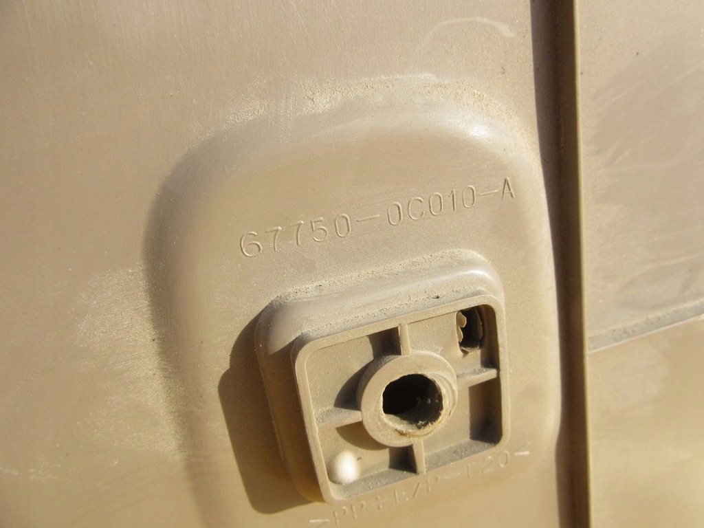 фото №6, Toyota sequoia 2001 обшивка захист кришки