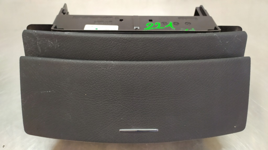 фото №7, Mercedes w221 s klasa бардачок чейнджер dvd navi a2216800834