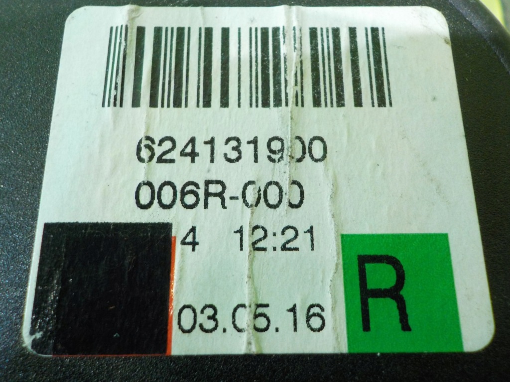 Astra j gtc 1.4t 16r ремінь безпеки правий перед з натягувач 624131900 в Україні