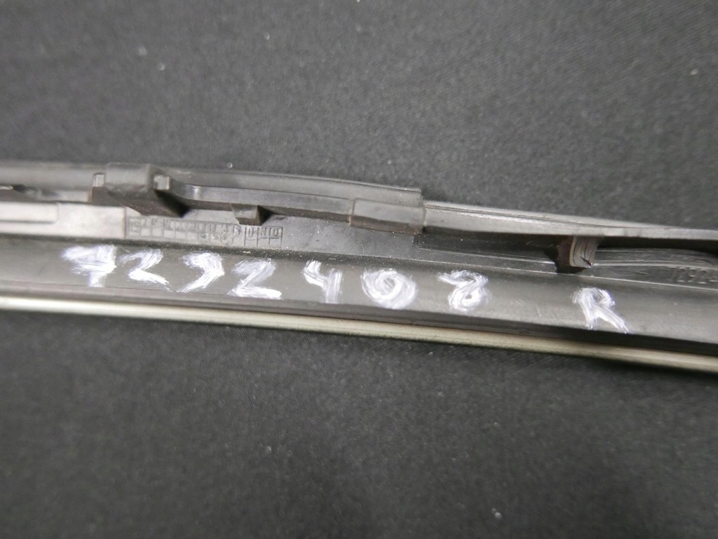 фото №8, Bmw x6 f16 f86 молдинг стекло передней правая czarna 7292408