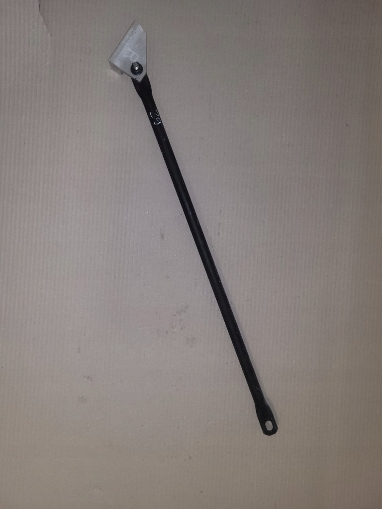 фото №1, Volvo xc90 ii -кронштейн розпірка поперечина права/ліва