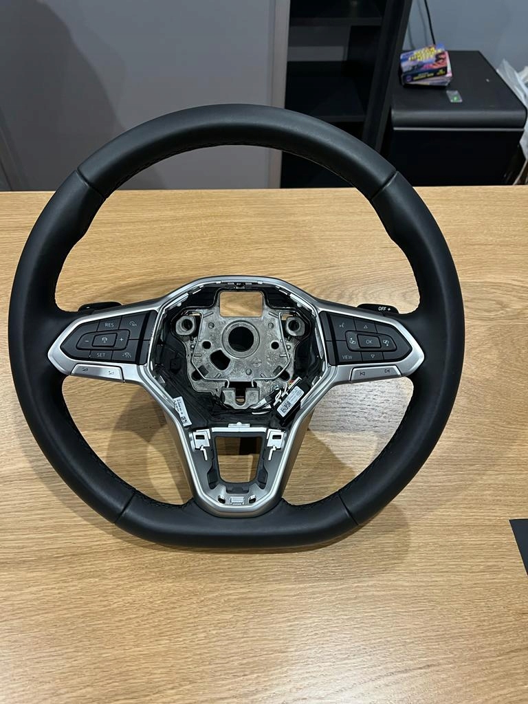 фото №12, Повітропровід multi vw t-roc пелюстки перемикання шкіра