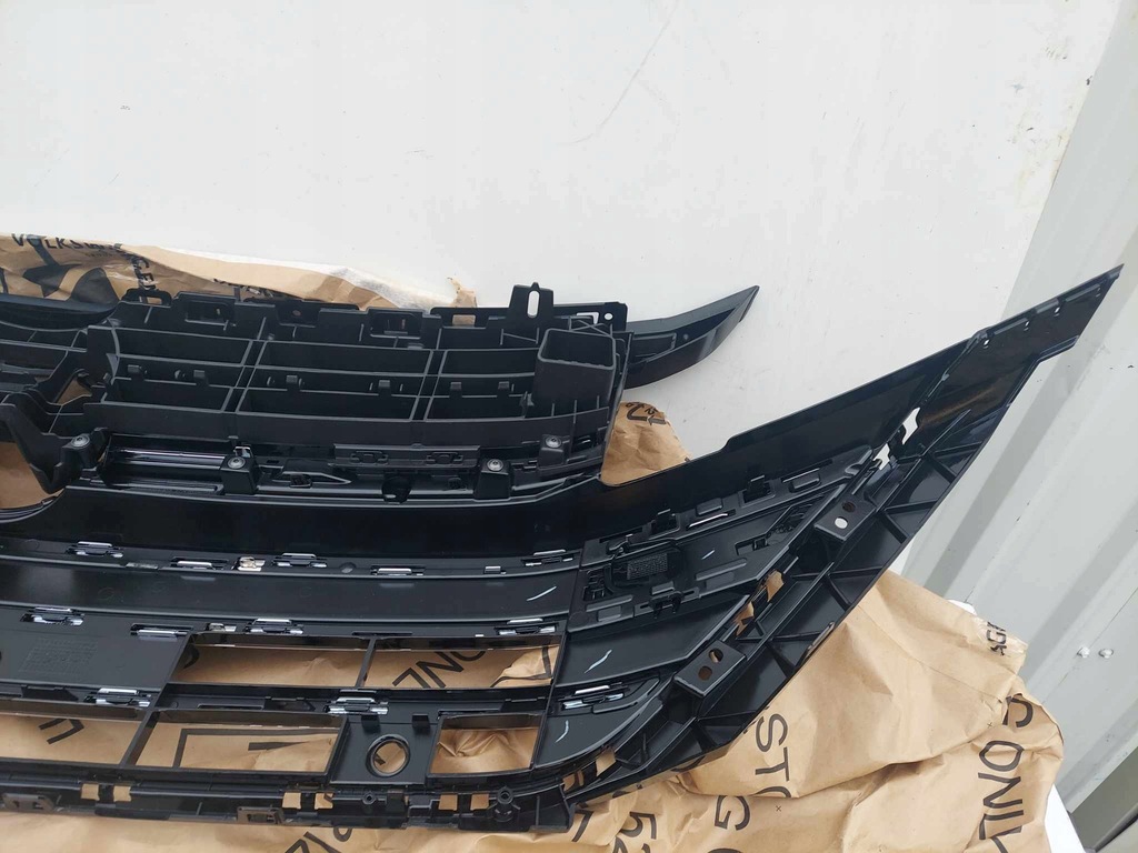 фото №8, Vw arteon lift решётка радиатора решётка радиатора бампера перед r line новый оригинальный номер