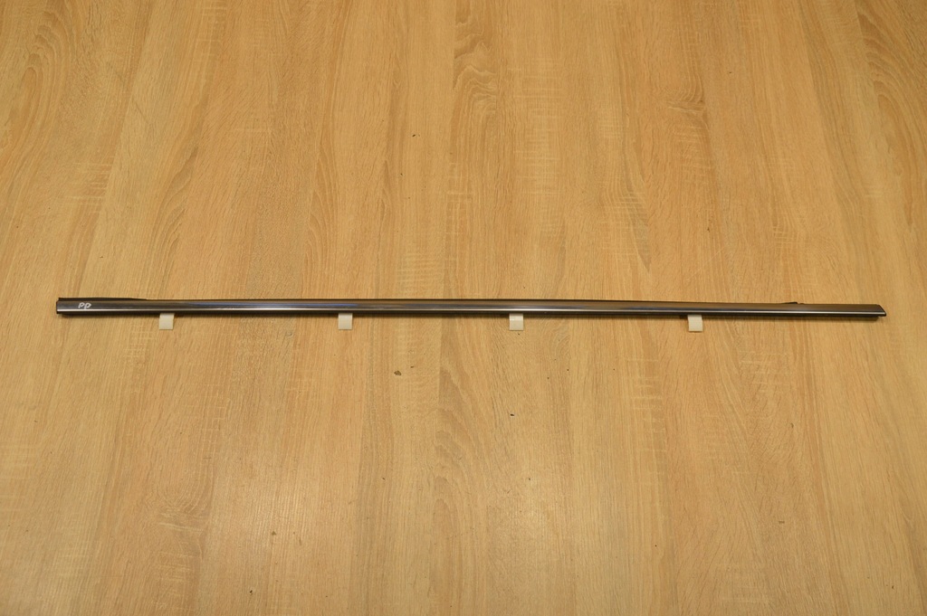 фото №1, Молдинг уплотнитель дверь хром правый перед captiva