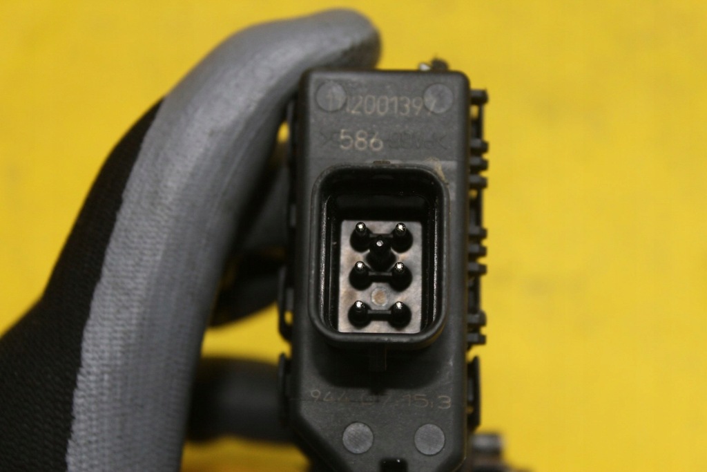 фото №5, Моторчик стекло правый перед zafira b