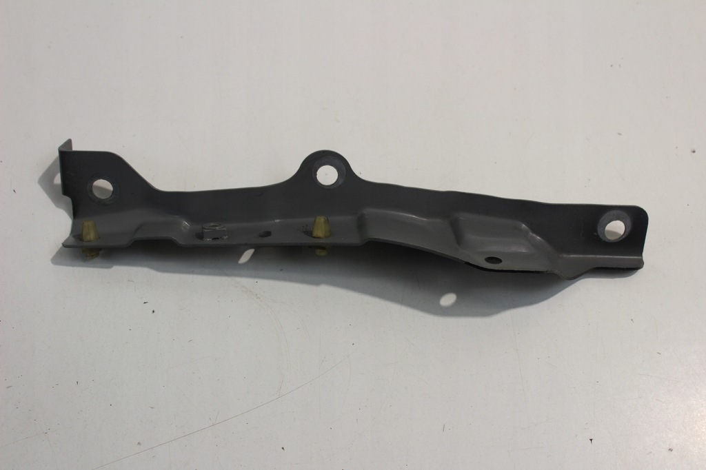 фото №1, Кронштейн крыла правое renault clio iv 4 całe bdb