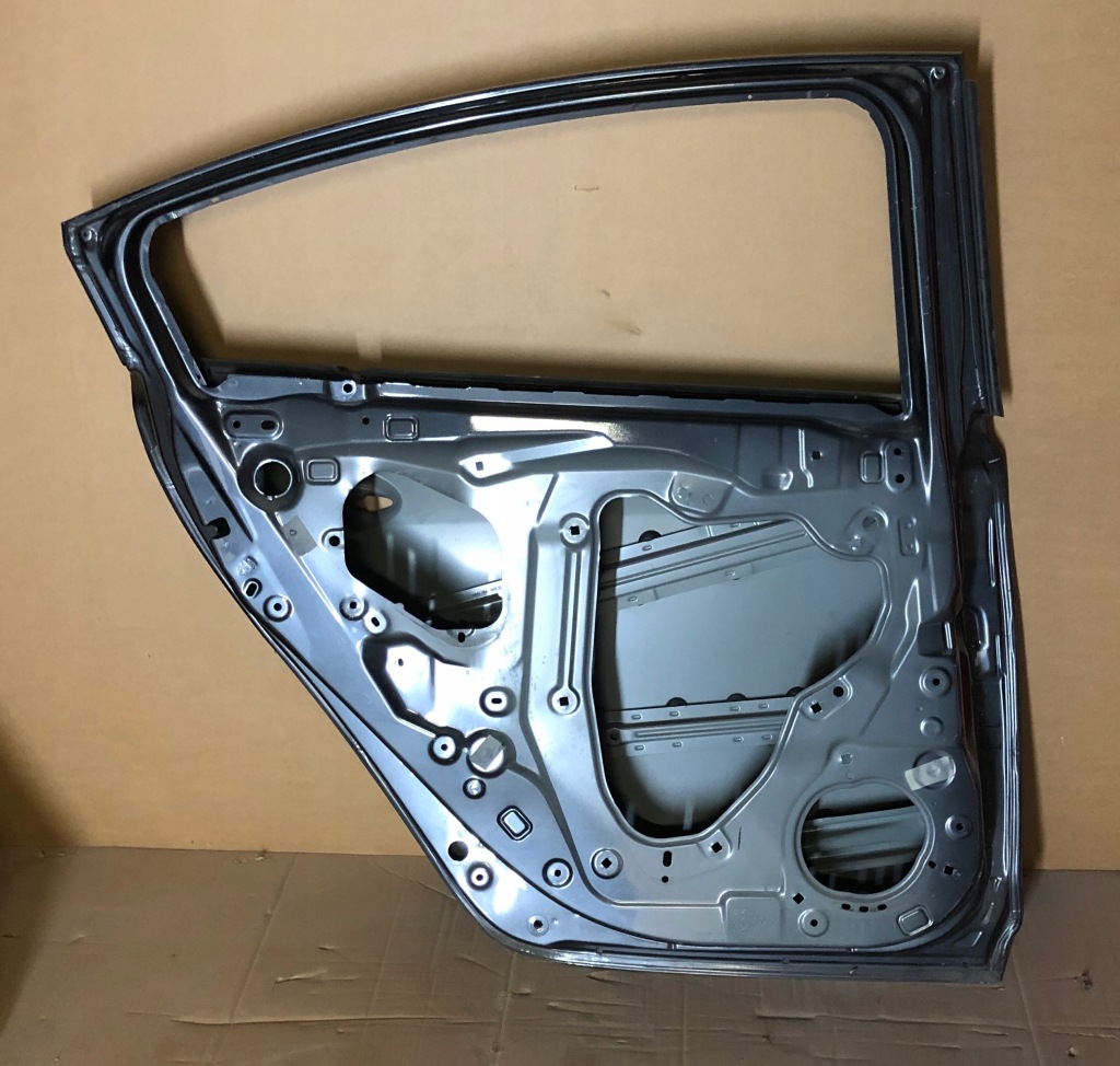 Купить Распродажа дверь mazda 6 3 gj 12-22 седан дверь задняя задняя левое