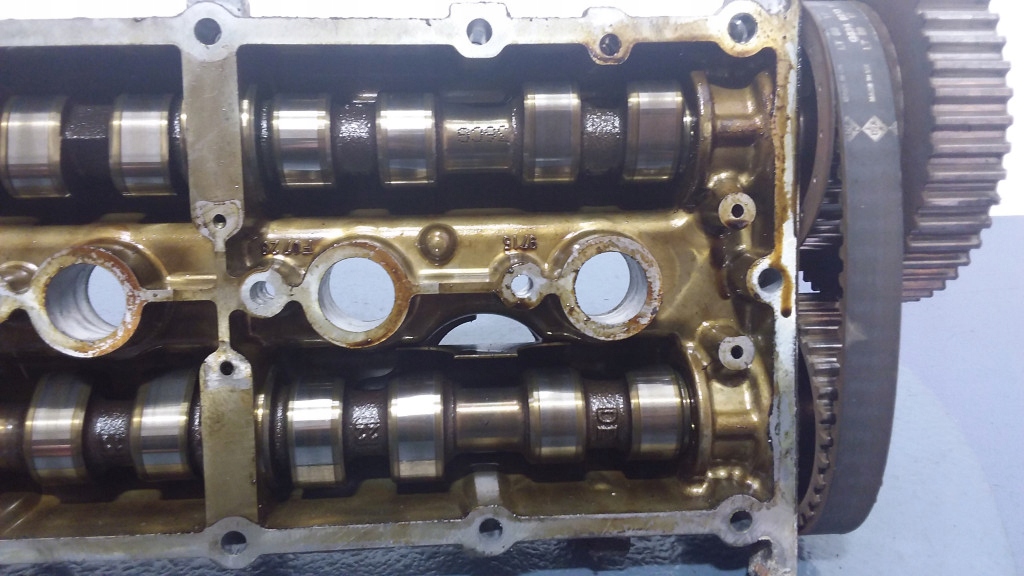 фото №6, Seat cordoba iii 1.4b 16v крышка клапанов валы распределительного вала 036103475ap