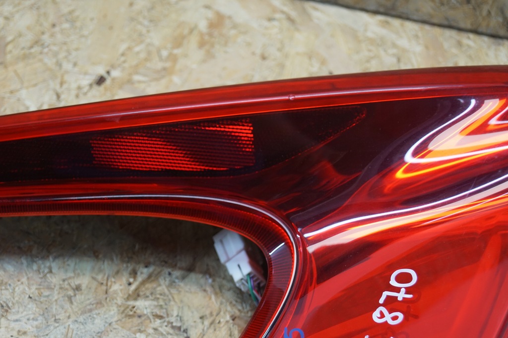 фото №9, Лампа левый задняя nissan juke f15