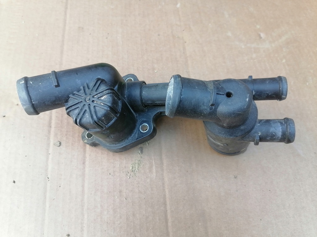 фото №1, Leon ii golf vi a3 1,2 tsi корпус термостата