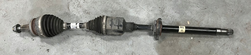 фото №1, Kia stinger 3.3 gt приводной вал левая перед