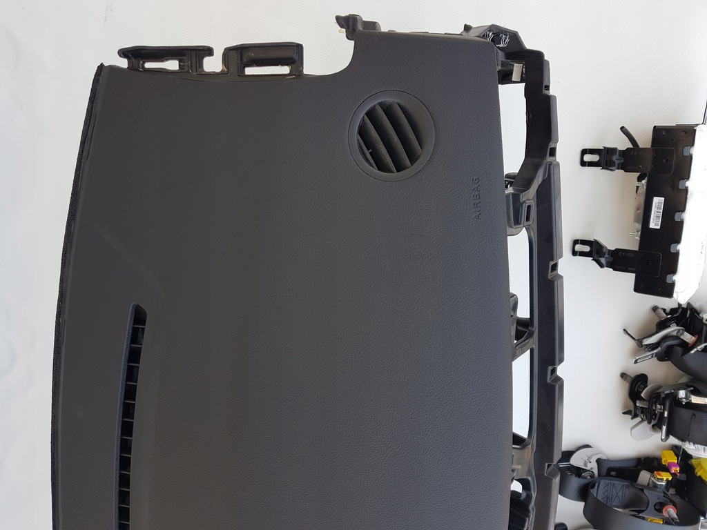 фото №8, Консоль приборная панель приборная панель kia rio iv v 2 подушка безопасности 4 ремни