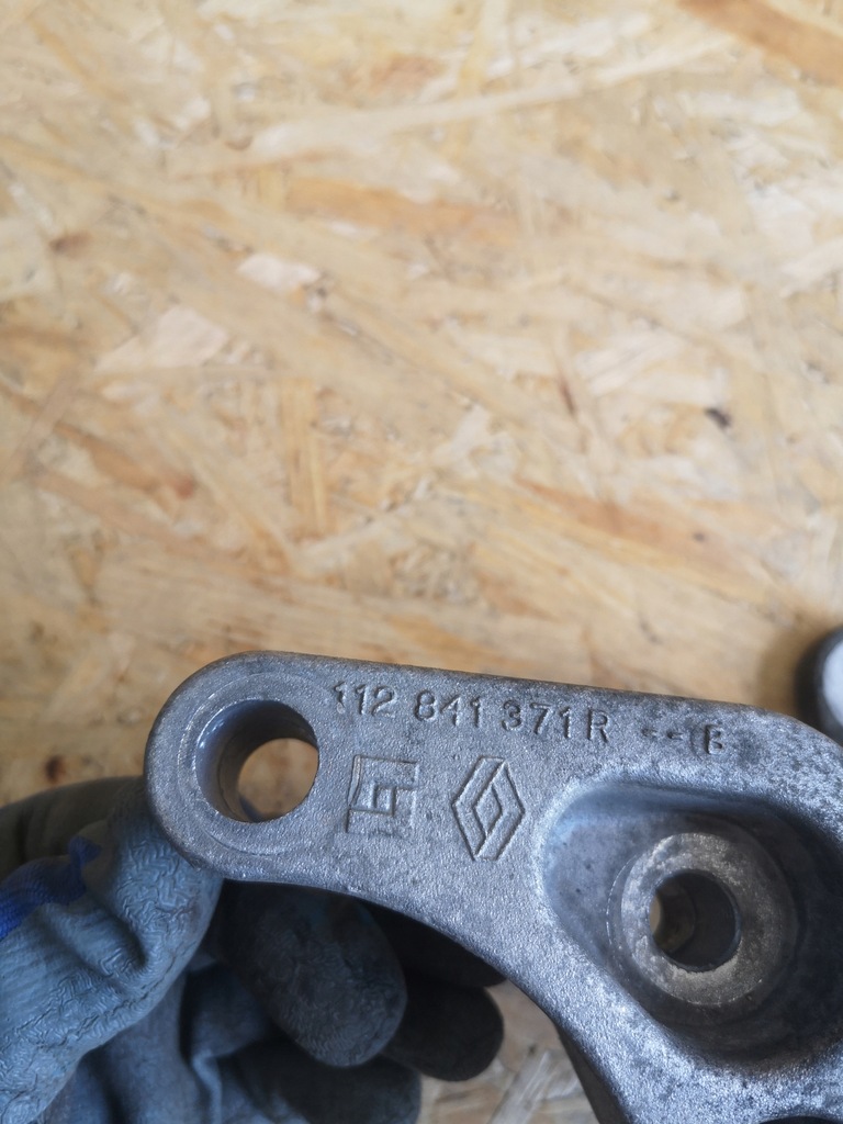 фото №8, Trafic vivaro iii кронштейн двигателя 112841371r