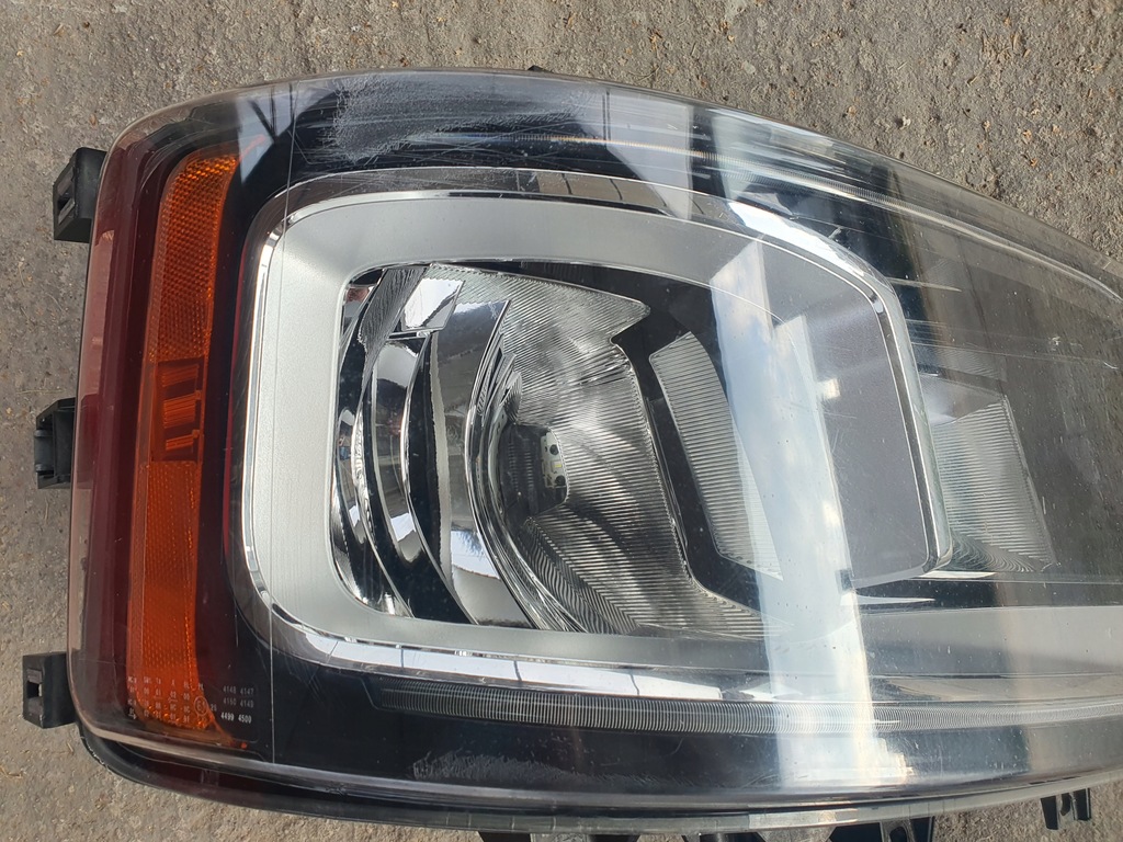 фото №3, Scania r s 2018- фара лампа full led правий eu