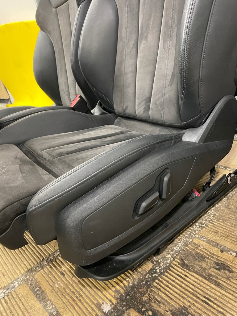 фото №14, Сиденья заднее сиденье a4 b9 алькантара sporty