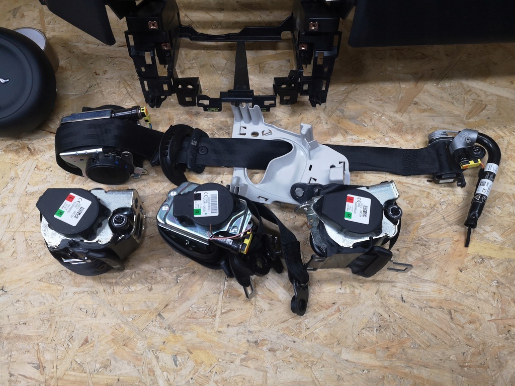 фото №6, Jaguar xe панель приладів подушки безпеки ремені оригінал