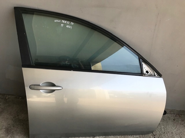 фото №1, Дверь передние правое primera p12 ky0g