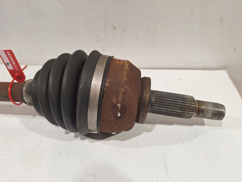 Привідний вал перед правий 3697300 renault trafic 3 vivaro b 1.6 cdti 14- Доставка