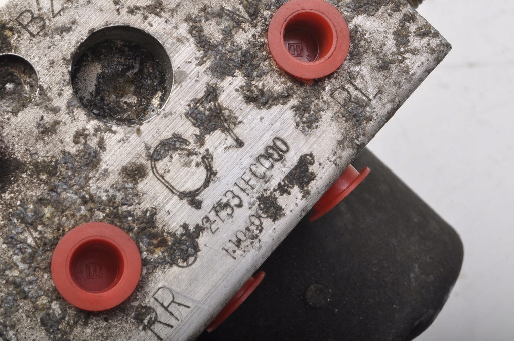 фото №4, Subaru forester i 2.0 насос abs