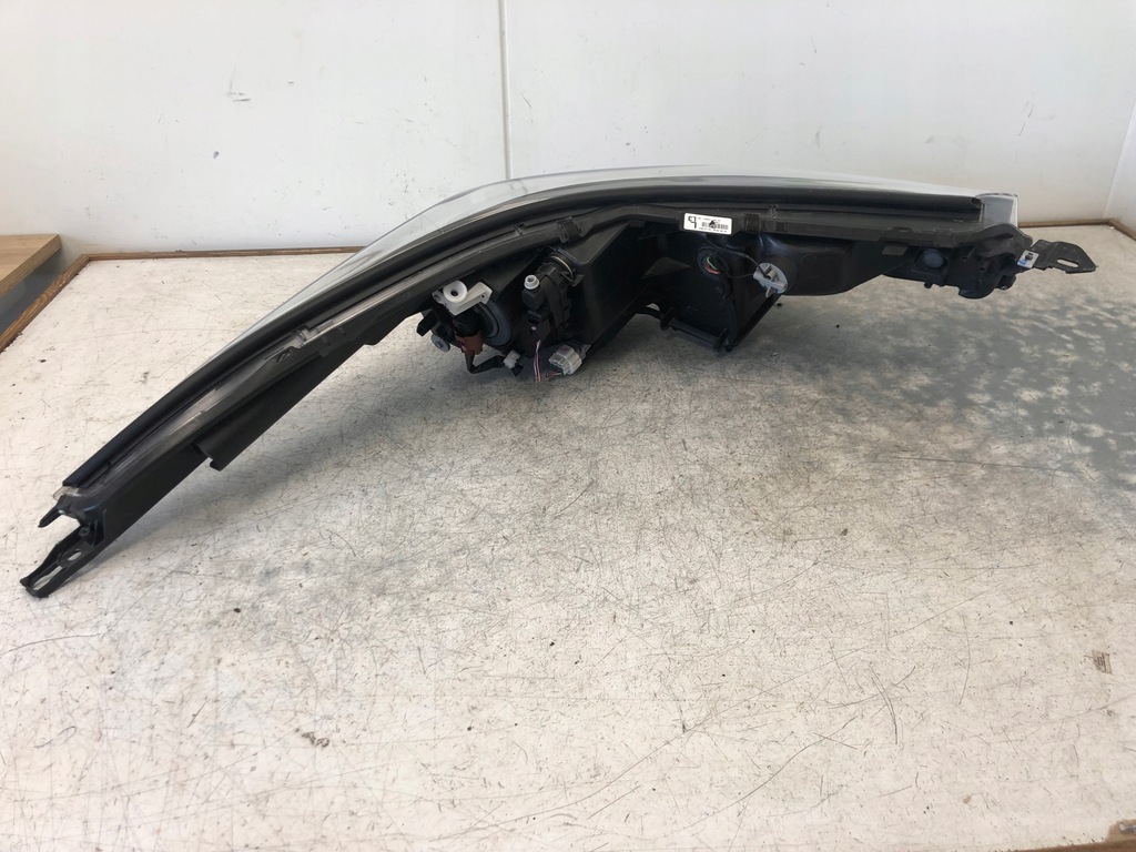 фото №7, Toyota chr c-hr лампа левый перед led 81150-f4031