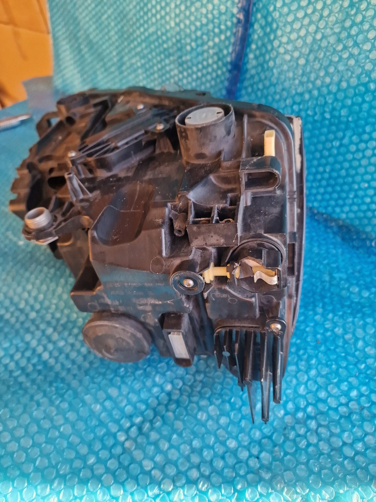 фото №12, Лампа передняя левая skoda scala