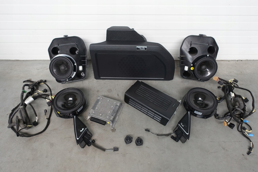 фото №1, Vw beetle 5c3 cabrio аудіосистема fender комплект