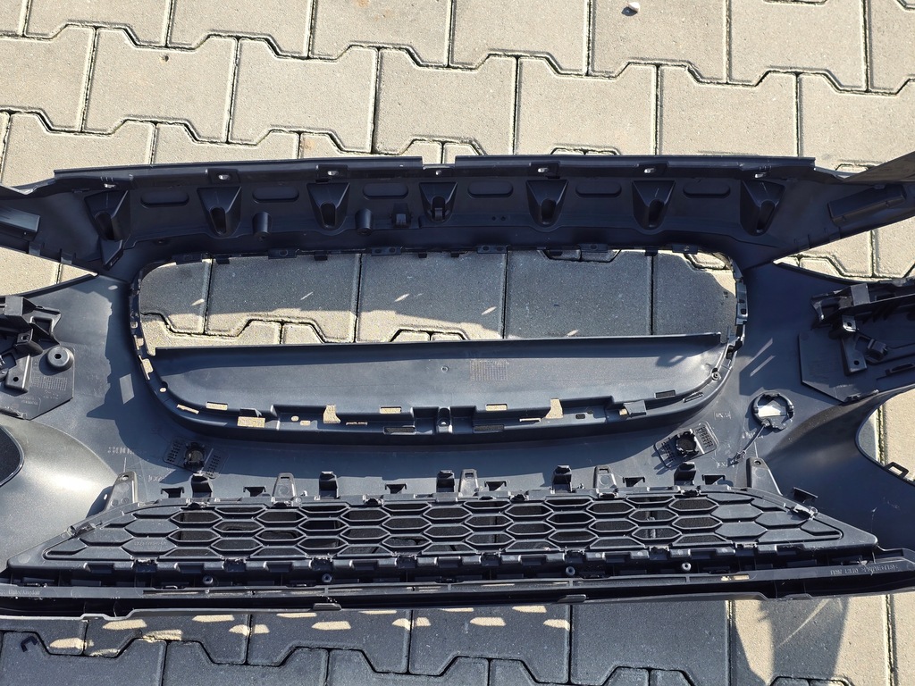 фото №10, Jaguar xe r-dynamic бампер передний решётка радиатора решётка радиатора lx73-17f003