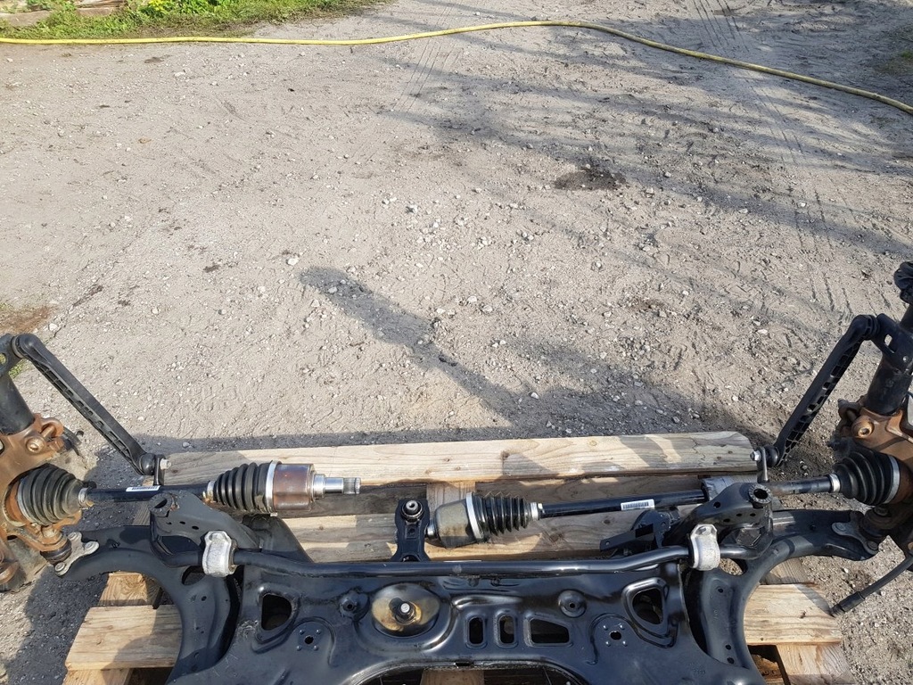 фото №1, Audi a1 82a тяга стабілізатор кронштейни