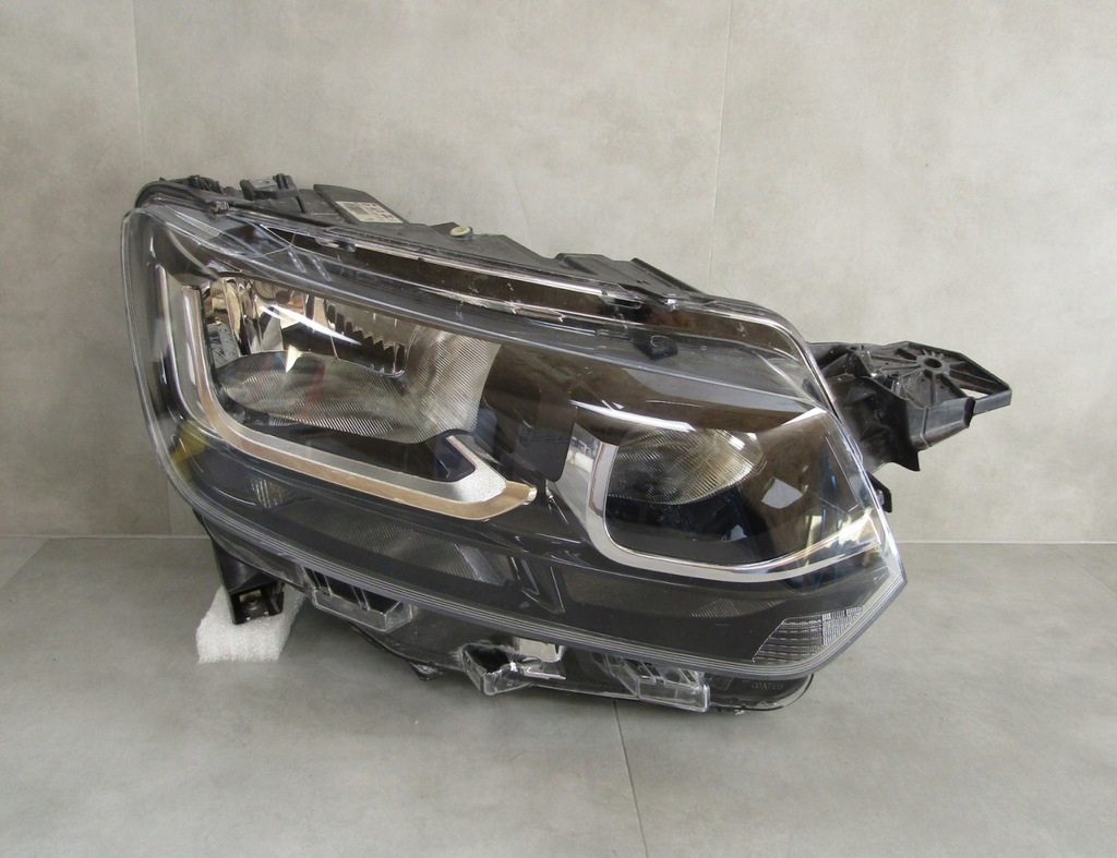 фото №1, Лампа перед toyota proace city звичайна rh 19- 9835780580