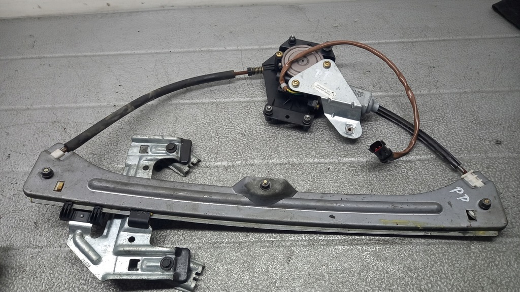 фото №1, Подъемник правый перед chrysler pt cruiser 01r