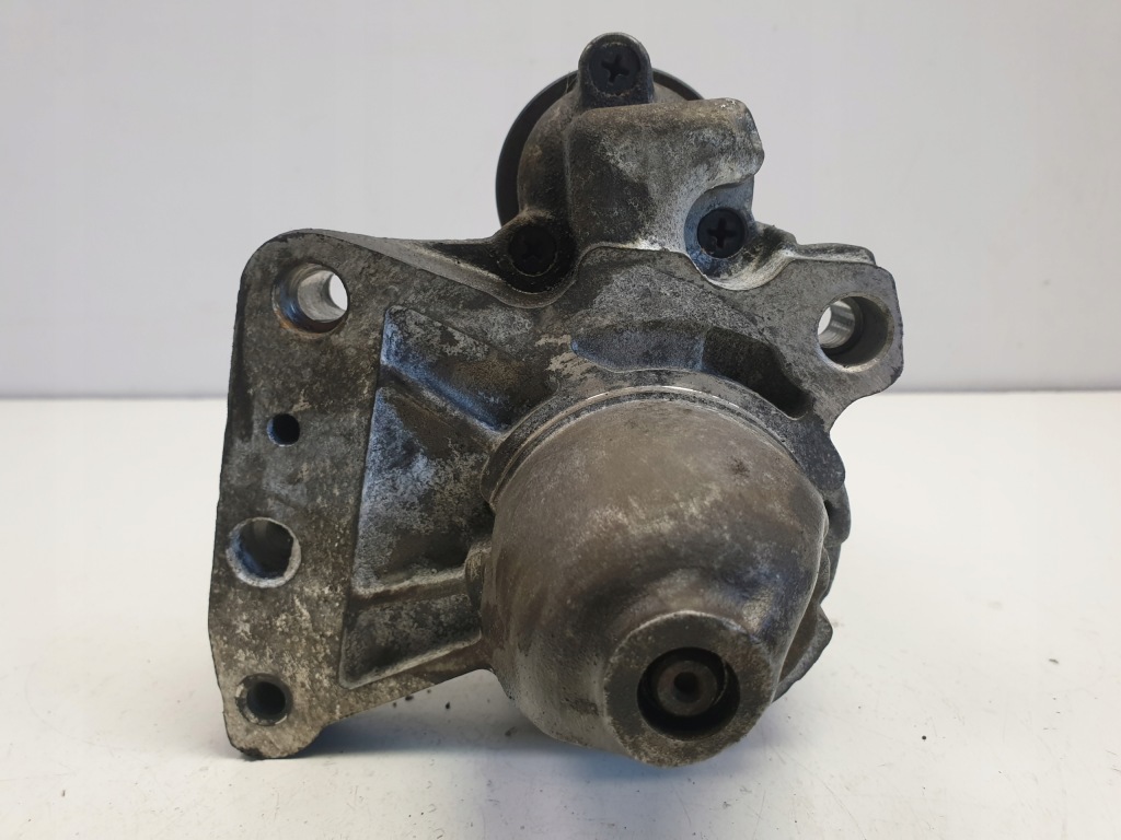 Peugeot 308 1.4 16v vti стартер 8fs 95km в Україні