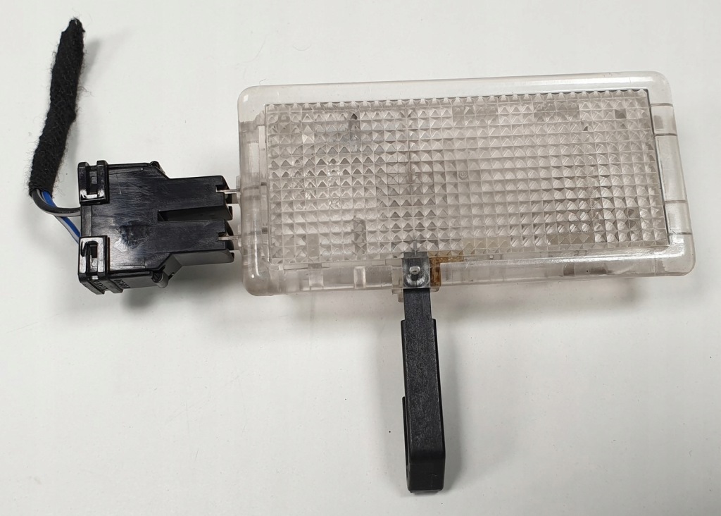 фото №1, Лампа освещение бардачка volvo xc60 i 1284688