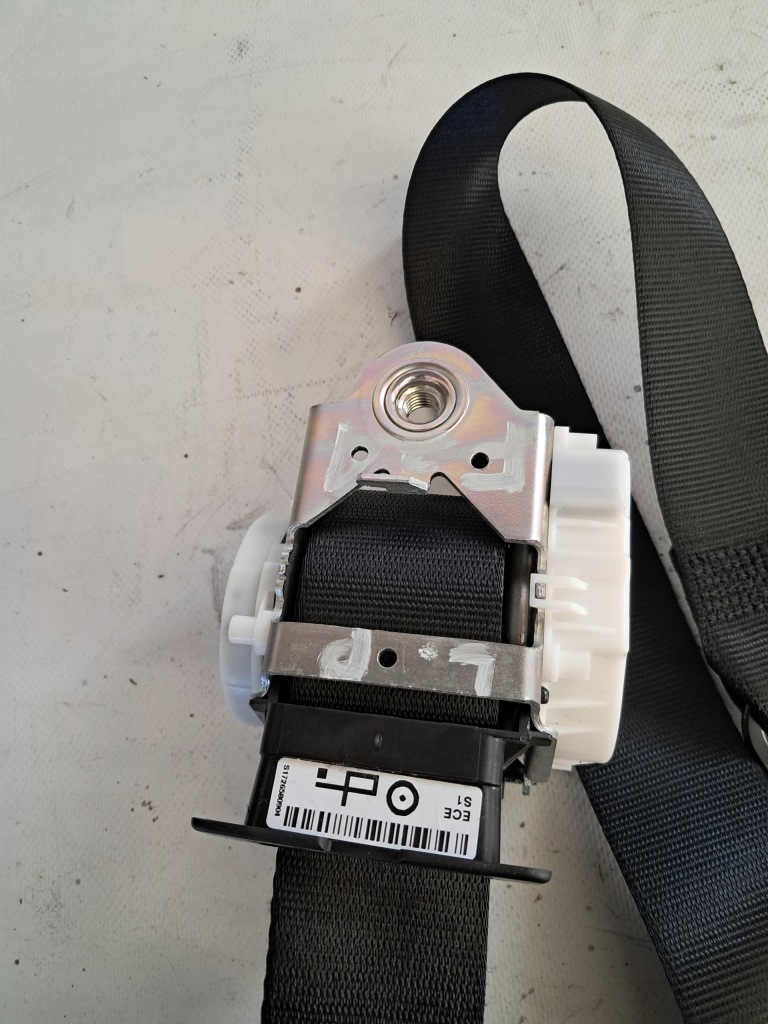 Ремень безопасности левая перед bmw 1 f21 7265809 Недорого