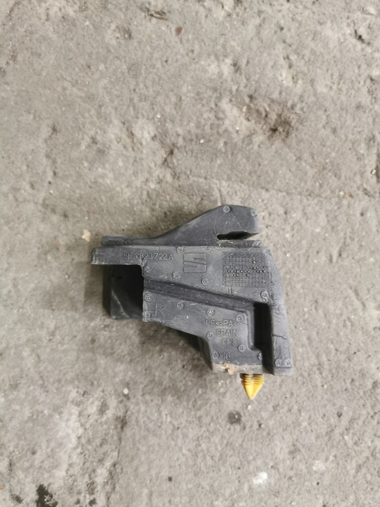 фото №1, Seat leon iv пена жабо правая 5fa823722a