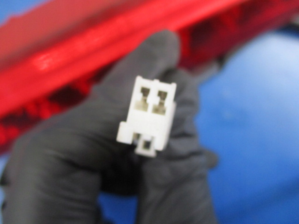 фото №3, Kia ceed i hb 3d третий свет стоп крышки