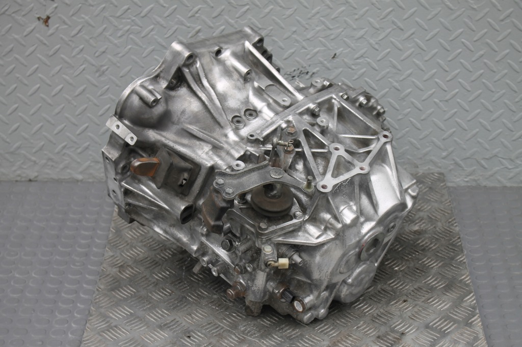 фото №10, Коробка передач 6 передач 2wd toyota rav4 iv 2.0 d4d 12-15