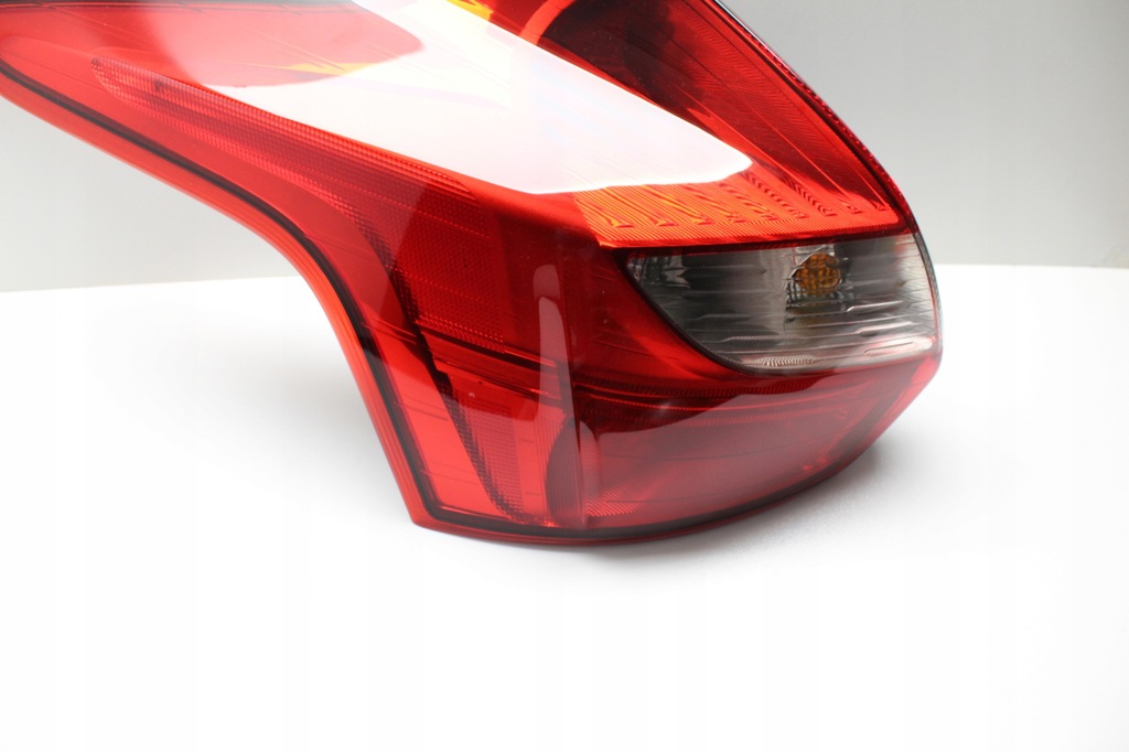 фото №5, Ford focus 3 iii mk3 hb - лампа задняя левая led 2010+