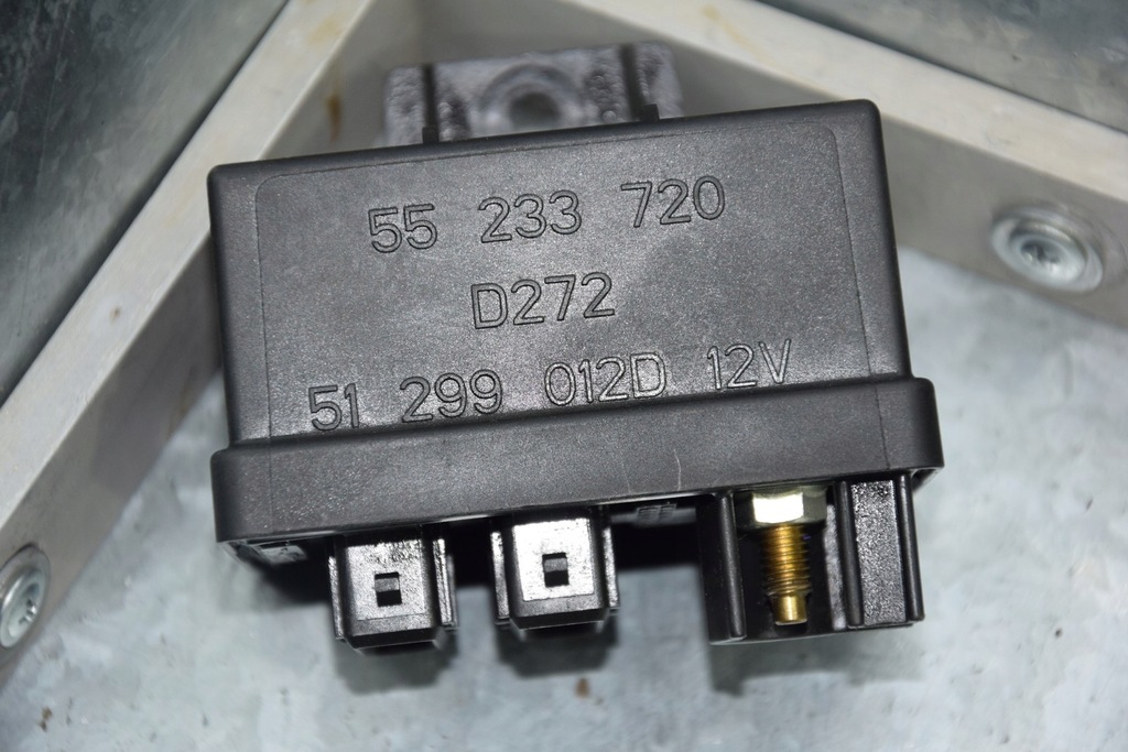 фото №3, Alfa romeo 159 55233720 реле свеча накаливания