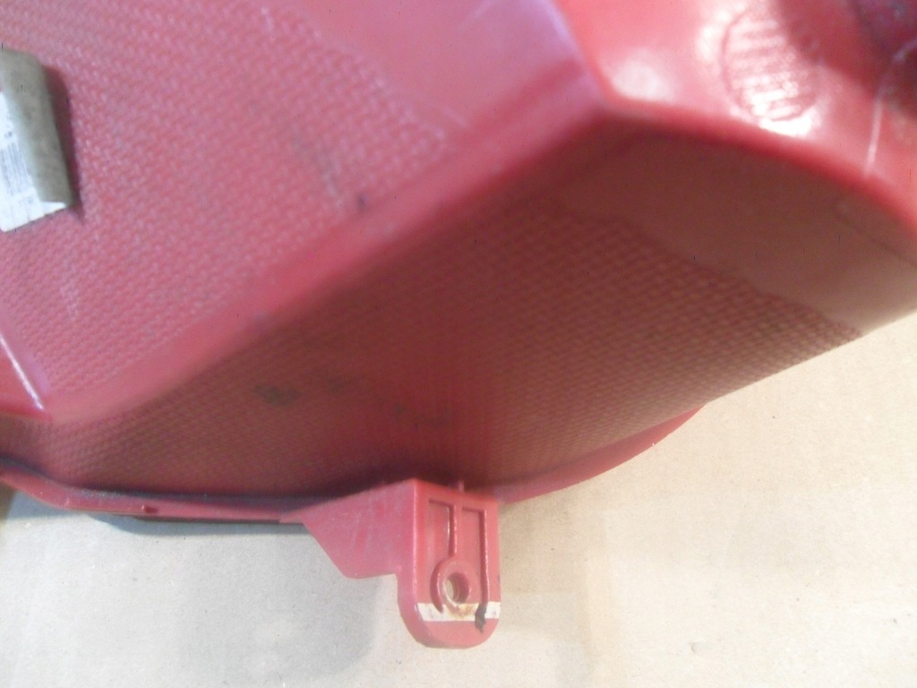 фото №12, Peugeot 5008 ii лампа ліва задня бампера 98119829