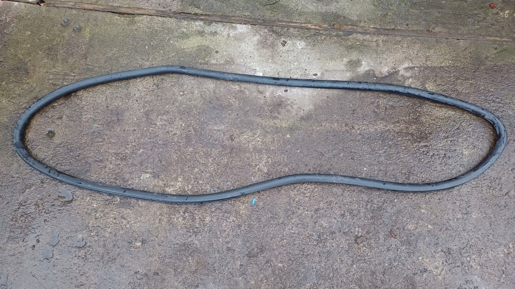 фото №1, Peugeot 308 ii t9 прокладка двері ліва передня