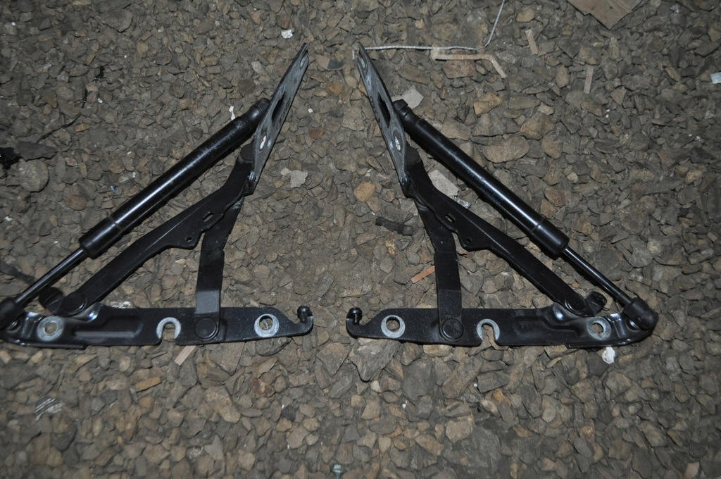 фото №1, Audi a6 c6 sedan петлі кришки