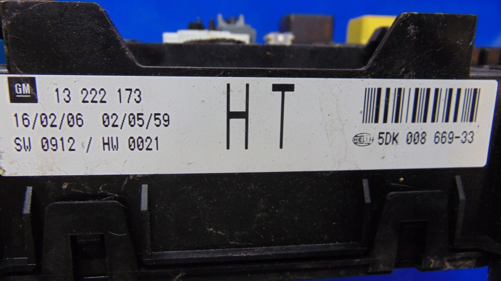 фото №3, Коробка запобіжників 1.9cdti astra iii h gtc 04-10 rok