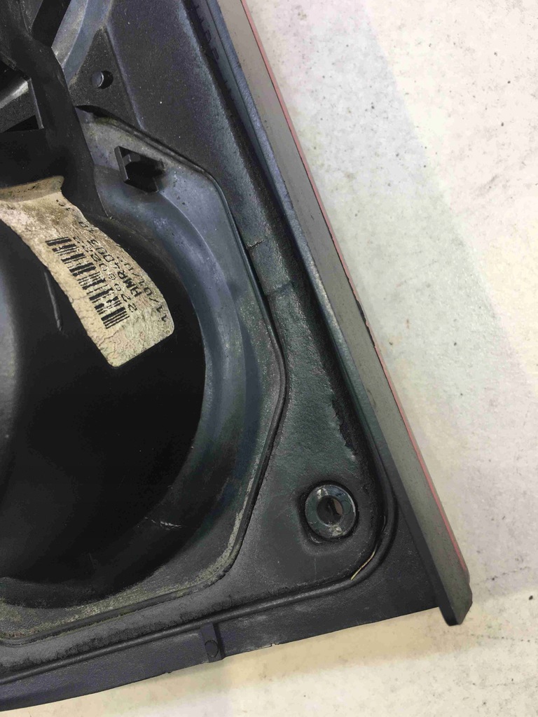 фото №8, Лампа правий задня land rover freelander amr4003