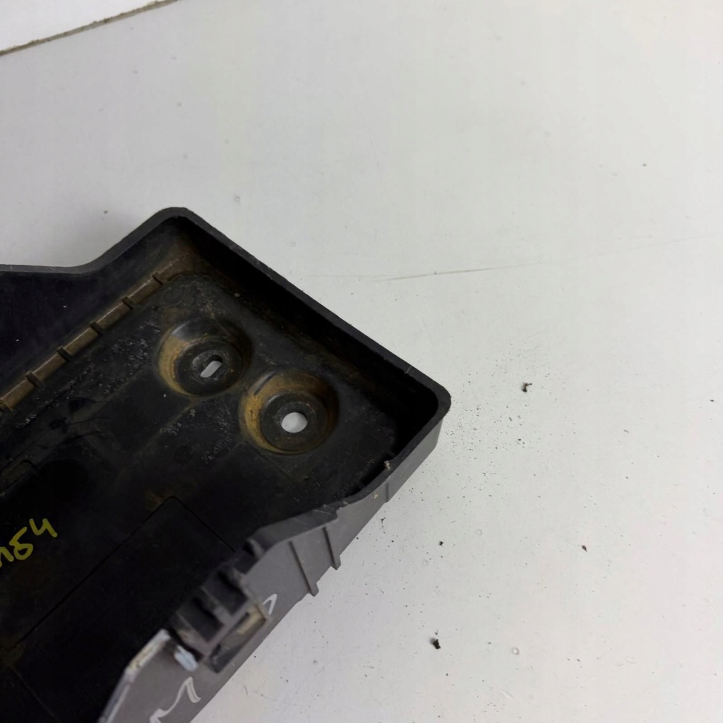 Основа кронштейн акумулятор mazda 6 3 cx-5 2.2d оригінальний номер оригінал ke7056041 Недорого