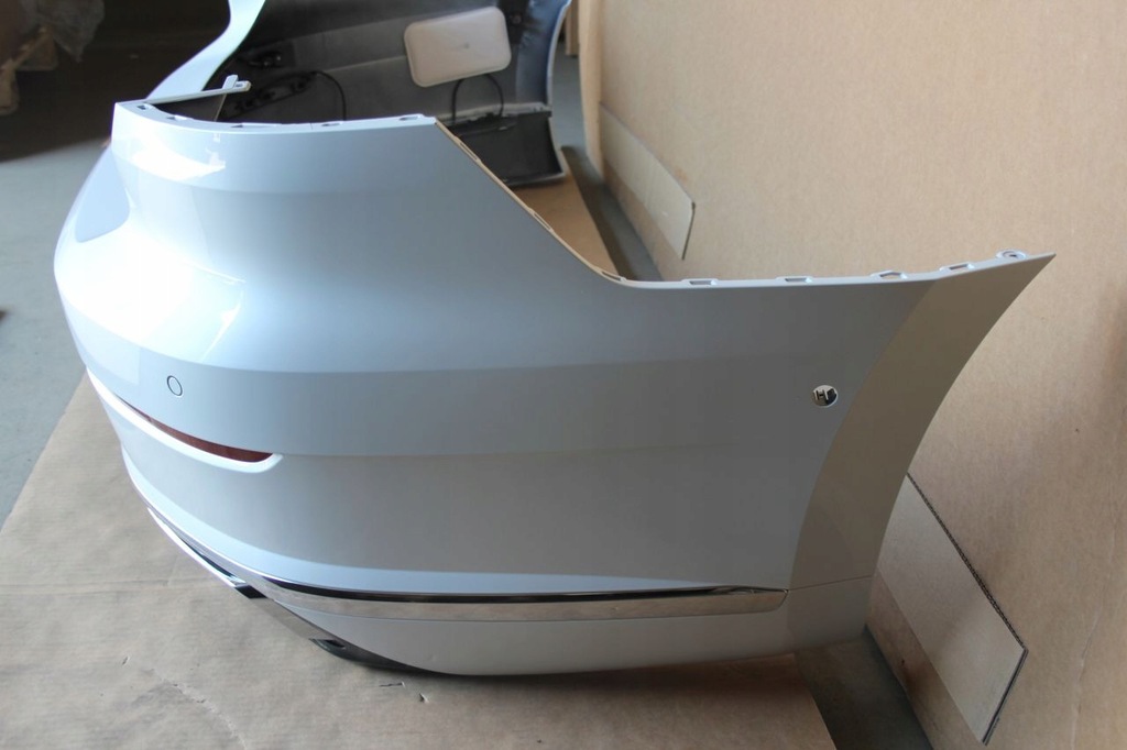 фото №2, Бампер задняя vw arteon r line 6 pdc l0k1 oryxweiss